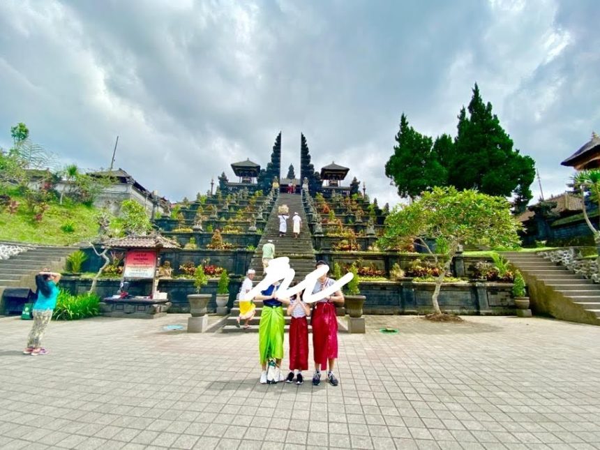 ブサキ寺院